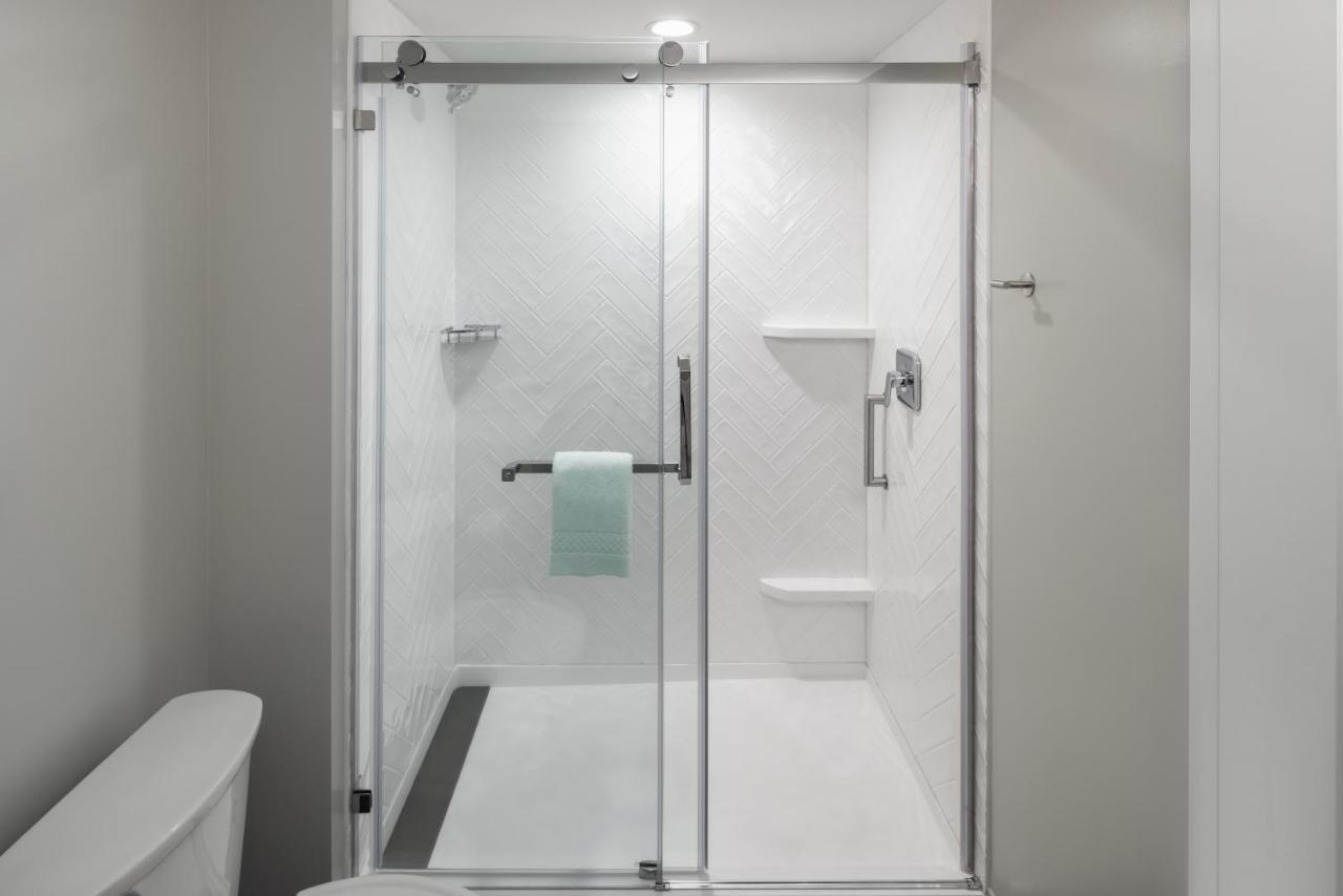 Towneplace Suites By Marriott West Kelowna Buitenkant foto