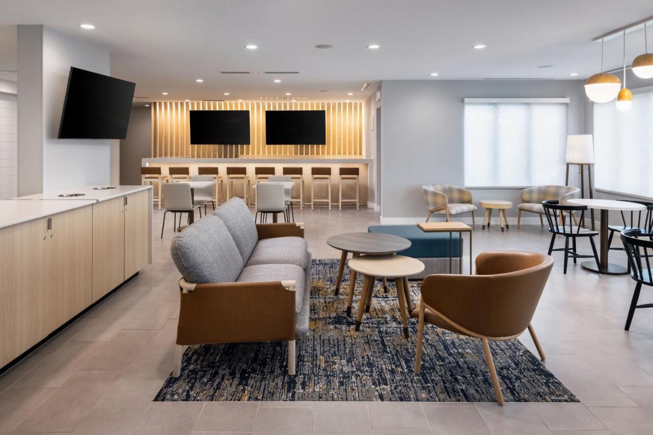 Towneplace Suites By Marriott West Kelowna Buitenkant foto