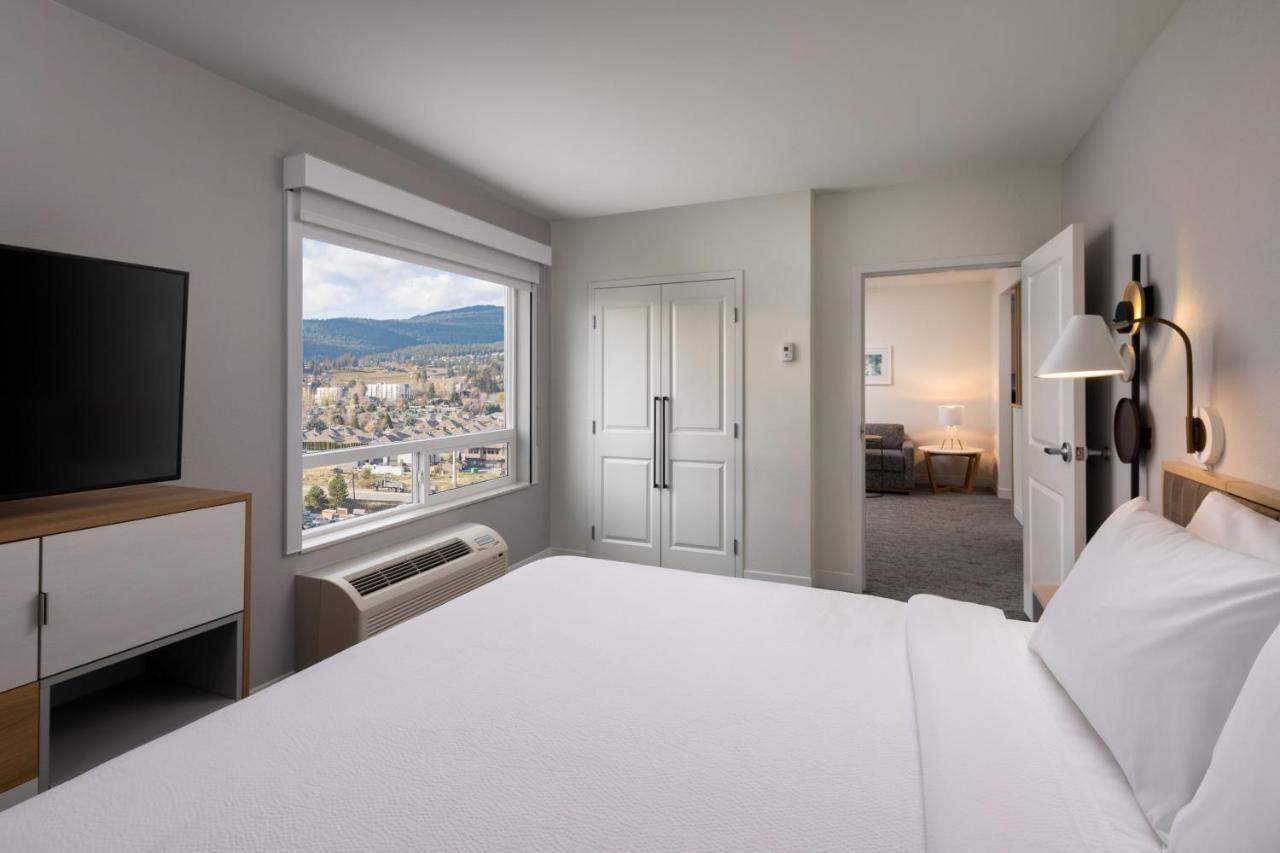 Towneplace Suites By Marriott West Kelowna Buitenkant foto